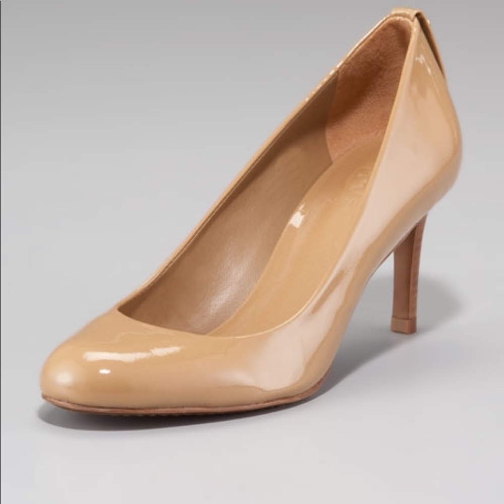 NWOT! Tory Burch Leah Pumps